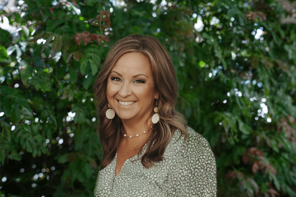Erin Robertson, LMFT